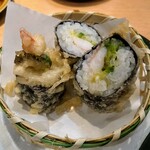 回転寿司　すし丸 - 海老アボカドの天婦羅巻き