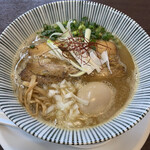 らぁ麺 団欒 - 濃厚魚介＋味玉　900円＋100円