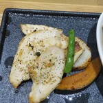 Chiyuzu Kitchen - 錦爽鶏の低温ロースト柚子七味風味