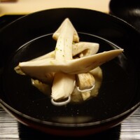 道人 - .....三品目 お椀 松茸（丹波）毛がにのしんじょう.....