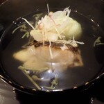 Nishiazabu Ootake - ひすい豆の真薯とイサキのお椀