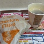 ケンタッキーフライドチキン - チキンフィレサンド＆ホットコーヒー600円(2012/11)