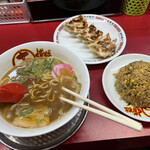 丸高中華そば 神戸二宮 - 本日の欲望　2022.10.17 Sun.