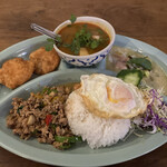 タイ料理レストラン ラナハーン - 