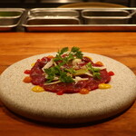 IZA - 馬肉のタルタル 各種ソース仕立て