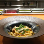 IZA - ポルチーニ茸とカラスミのタリオリーニ