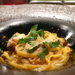 IZA - ポルチーニ茸とカラスミのタリオリーニアップ