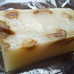 文栄堂 - 雁月！私達のイメージではういろうだが、これも旨い！