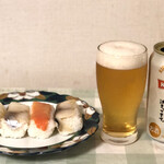 Iza Sanakatani Hompo - 柿の葉すしでビールをゴクゴク！