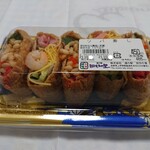 道の駅 田切の里 田切ふるさと市場 - そば寿司(450円)