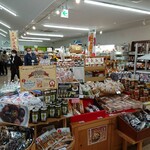 道の駅 田切の里 田切ふるさと市場 - 店内