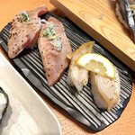 沼津魚がし鮨 流れ鮨 - 炙りマグロ×炙りつぶ貝