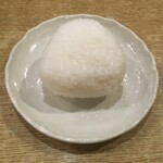 春のお店 - 塩おにぎり