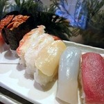 大豊寿司 - 自称「流れ星握り」（一例）