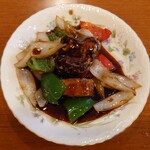 中国料理 龍薫 - 黒酢の豚角煮