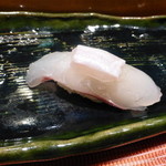 伊な勢 - １１月２４日　ひらめ　エンガワ付