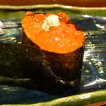 伊な勢 - １１月２４日　生いくら軍艦巻き