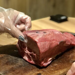 肉と日本酒いぶり -  牛たん量り売り（10g）
