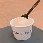 HiO ICE CREAM Stand 蒲田 - 塩キャラメル