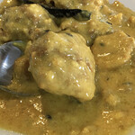 インターナショナルビレッジ - カディパコラのアップ