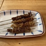 Chuan Grill and Noodle Bar - 四川串焼き（牛、鶏、羊、豚）