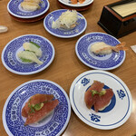 Muten Kurazushi - 熟成漬けマグロ、えんがわ、赤海老、などなど。