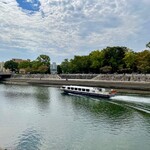 かき船 かなわ - 平和公園前の元安川