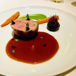 ロオジエ - 火入れが絶妙で、柔らかいお肉でした。