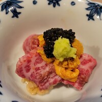 炭火焼肉 肉の匠 ひうち - ウニとキャビアとお肉