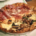 ア フェネステッラ - 