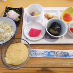 不老ふ死温泉 - 朝食