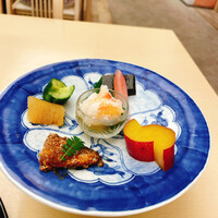 やま中・本店　鮨と日本料理　 - 蟹の酢の物を中心に…