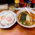 定食ラーメン やおや - 