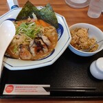 リンガーハット - 2021年10月　牡蠣ちゃんぽん+高菜半チャーハン（セット）　980+380円