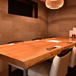 蕎麦割烹 一心 - 内観_テーブル６名掛