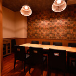 蕎麦割烹 一心 - 内観個室8名掛け