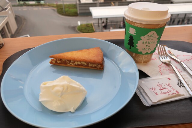 Malebranche ロマンの森カフェ ジェイアール京都伊勢丹店 マールブランシュ 京都 カフェ 食べログ