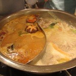 健民ダイニング - 火鍋は煮込めば煮込むほど、ビジュアルもお味も変化してますます美味しくなります♡