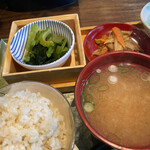 ロッカ - 左半分　アップ