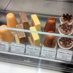 オーボンヴュータン - アイスコーナー右側