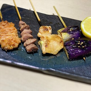 土佐備長炭で一気に焼き上げ。火力へのこだわりが逸品を生む