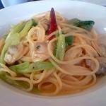 GROVE CAFE - あさりと青ネギのペペロンチーノ