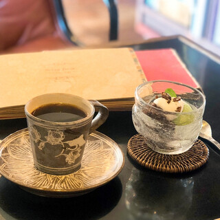 ゲッコウカフェ_0