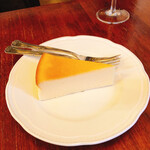 160195393 - チーズケーキ濃いめ。