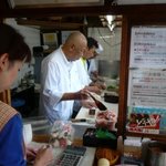 深清鮓 - 狭い店内