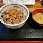 Kitaichi Kurabu - 生ラム特上肩ロースジンギスカン丼（味噌汁付き）