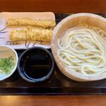 Marugame Seimen - ごぼう天といか天　釡揚げ