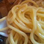 岩鷲 - 腰、啜り具合の良さ、喉越し、噛み心地、良しの太麺！