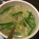 焼肉 金田 - もやしスープ