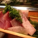 弘寿司 - 今日のメインは脂のってる鰤。